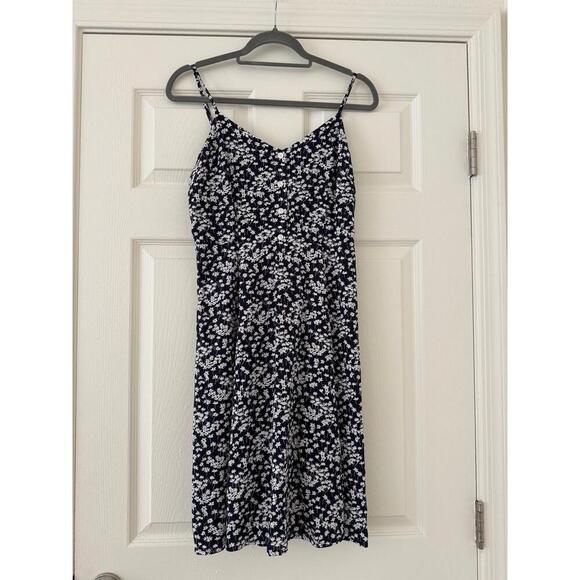 GAP Floral Sundress - Picture 1 of 4